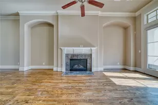 2029 Fannin Station N, Houston, TX 77045 - Photo 18