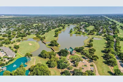 7110 Trailbrook Drive, Sugar Land, TX 77479 - Photo 4