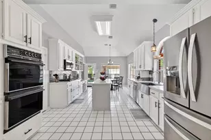 4038 Austin Meadow Dr, Sugar Land, TX 77479 - Photo 16