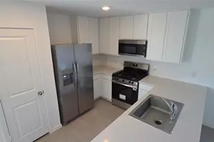 6803 Flowering Ginger Ln, Katy, TX 77493 - Photo 8