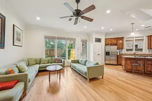 4026 Villanova St, Houston, TX 77005 - Photo 16