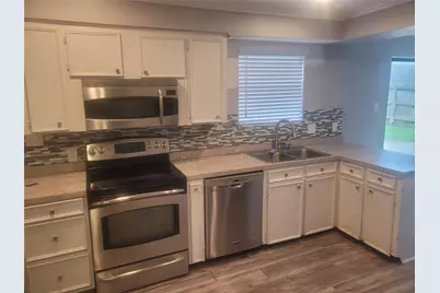 4203 Shady Springs Drive, Seabrook, TX 77586 - Photo 12