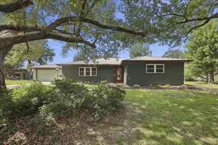 2140 Live Oak Rd, Orange, TX 77630 - Photo 2