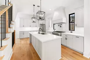 517 E 4th St, Houston, TX 77007 - Photo 6
