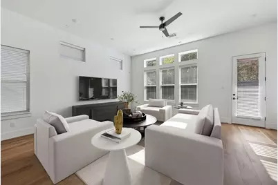 9009 Wellspring Drive, Houston, TX 77080 - Photo 2