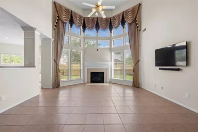 1111 Blue Leaf Drive, Richmond, TX 77469 - Photo 10