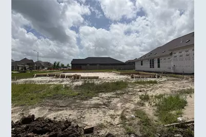 3010 Viceroy Spur Lane, League City, TX 77573 - Photo 4