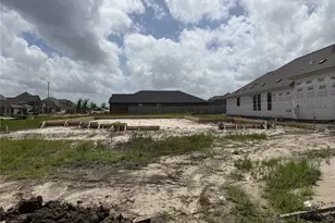 3010 Viceroy Spur Ln, League City, TX 77573 - Photo 4