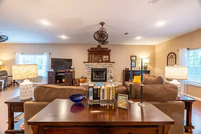 203 Lariat Lane, Livingston, TX 77351 - Photo 18