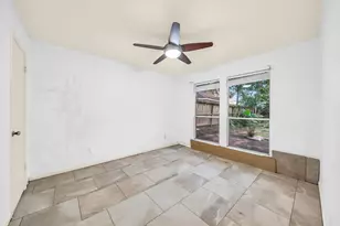 11423 Canyon Trail Dr, Houston, TX 77066 - Photo 14