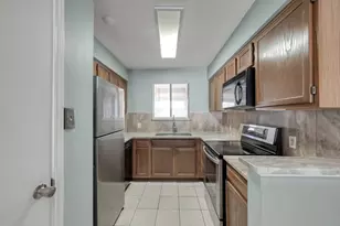 301-Building D Lakeview Terrace, Conroe, TX 77356 - Photo 4