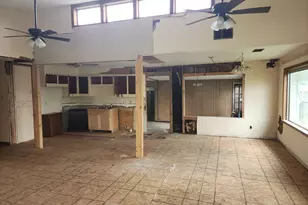 9021 Lomax St, Houston, TX 77093 - Photo 8