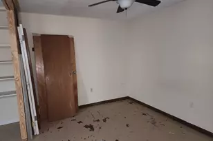 9021 Lomax St, Houston, TX 77093 - Photo 16