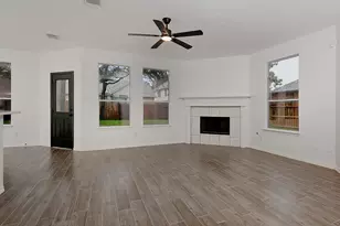 2037 Borthwick Ln, Conroe, TX 77301 - Photo 12