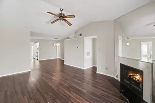2121 Hepburn St, Houston, TX 77054 - Photo 12
