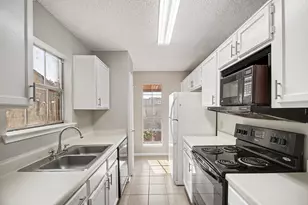 2121 Hepburn St, Houston, TX 77054 - Photo 4