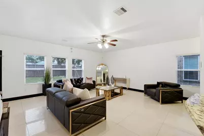 12219 Urban Trees Way, Humble, TX 77346 - Photo 10