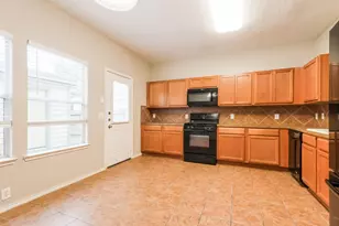 23611 Twisting Falls Dr, Spring, TX 77373 - Photo 8