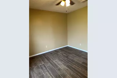 318 Peach Point, Jones Creek, TX 77541 - Photo 20