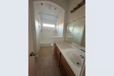 1902 Creegan Park Court, Houston, TX 77047 - Photo 16