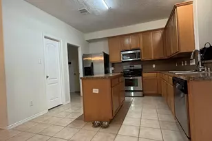 1902 Creegan Park Ct, Houston, TX 77047 - Photo 8