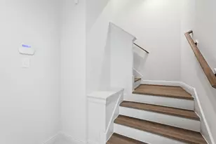 1804 Elysian St, Houston, TX 77026 - Photo 12