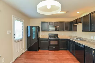 838 Darbydale Crossing Lane, Houston, TX 77090 - Photo 10