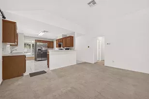 10902 Primrose Acres Ln, Houston, TX 77031 - Photo 12