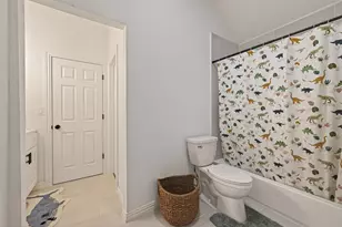 4423 Parkwater Cove Ct SE, Sugar Land, TX 77479 - Photo 32