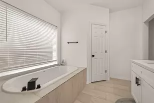 4423 Parkwater Cove Ct SE, Sugar Land, TX 77479 - Photo 40