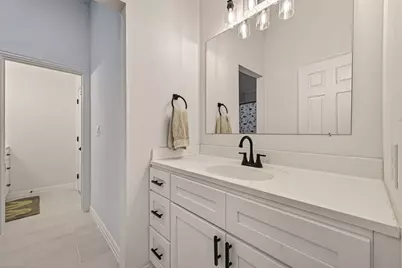 4423 Parkwater Cove Court SE, Sugar Land, TX 77479 - Photo 34