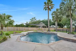 13734 Vinery Ln, Cypress, TX 77429 - Photo 36