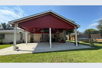 9022 Indian River Drive, Houston, TX 77088 - Photo 22