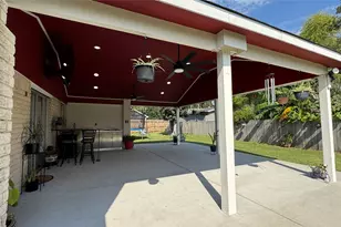 9022 Indian River Dr, Houston, TX 77088 - Photo 20