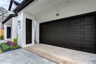 7818 Janak Dr, Houston, TX 77055 - Photo 30