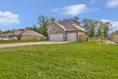 225 Road 6605, Dayton, TX 77535 - Photo 30