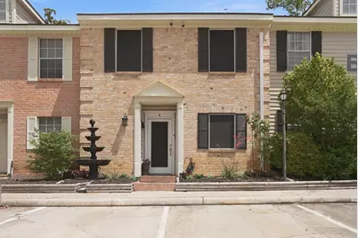 2030 Plantation Drive #B4, Conroe, TX 77301 - Photo 2