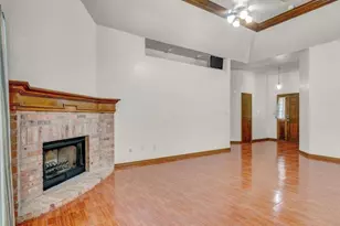 1119 Meadowvale, Beaumont, TX 77706 - Photo 6