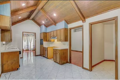 1119 Meadowvale, Beaumont, TX 77706 - Photo 8