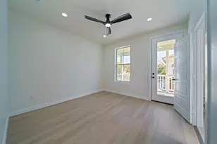 2202 31st St, Galveston, TX 77550 - Photo 18