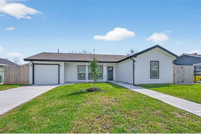 2202 Alabama Street, Baytown, TX 77520 - Photo 2