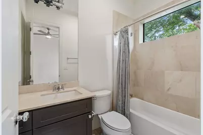 908 Thompson Street, Houston, TX 77007 - Photo 22