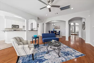 7531 S Linpar Court, Houston, TX 77040 - Photo 8