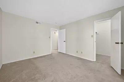 7900 N Stadium Drive #102, Houston, TX 77030 - Photo 14