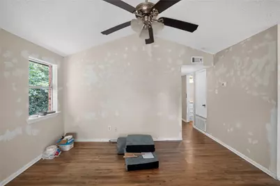 624 N McCampbell Street, Aransas Pass, TX 78336 - Photo 4