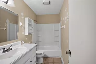 624 N McCampbell St, Aransas Pass, TX 78336 - Photo 28