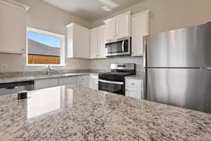 10362 Red Cardinal Dr, Cleveland, TX 77328 - Photo 14