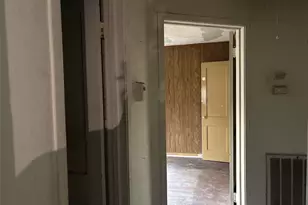 603 Pearl St, Baytown, TX 77520 - Photo 6