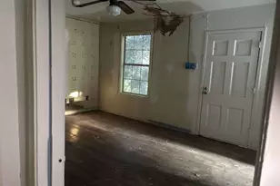 603 Pearl St, Baytown, TX 77520 - Photo 4