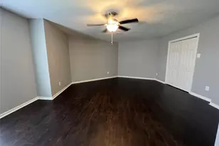 7931 Catalpa St, Texas City, TX 77591 - Photo 4